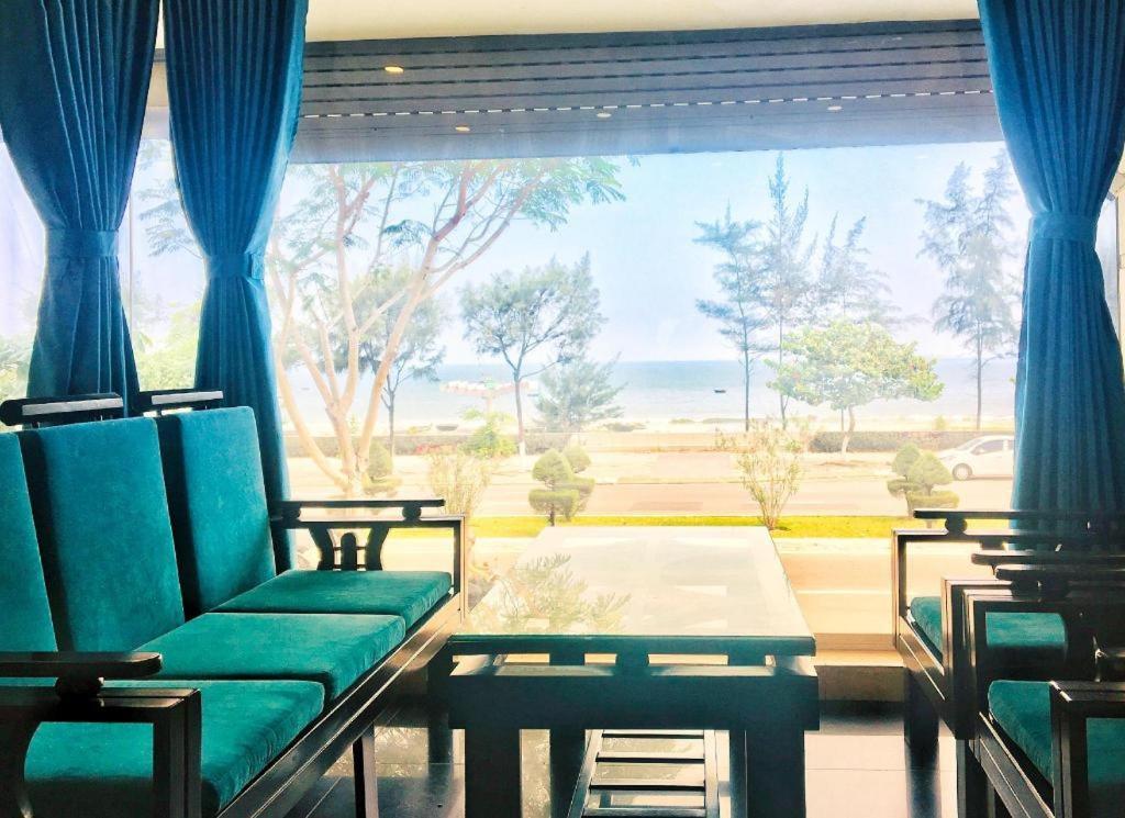 Whale Ocean View Hotel Da Nang Buitenkant foto